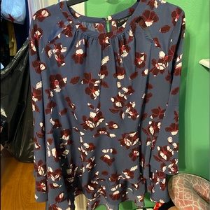 Long sleeve loose blouse